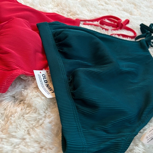 Old Navy Size Medium Halter Bikini Tops w/tags - Picture 2 of 3